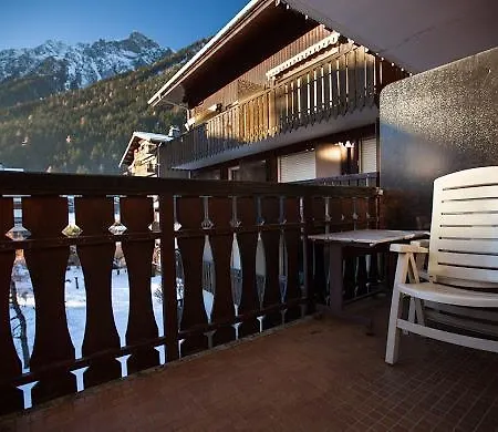 Le Clos Du Savoy Apartment